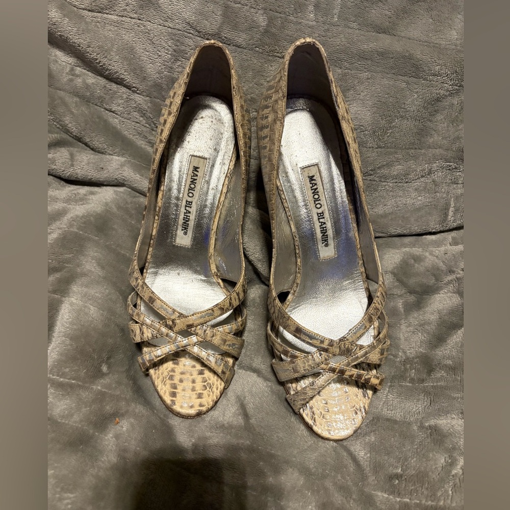 Manolo Blahnik Snakeskin Patterned Heels size 37